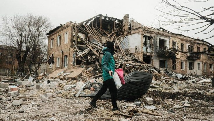 Bankitalia, il peso del conflitto sul Pil: senza gas russo inflazione alle stelle 