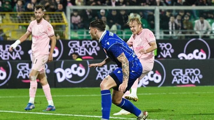 Pohjanpalo ancora in gol: il Palermo non brilla ma batte un buon Padova