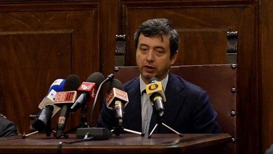 Orlando sfida le toghe: "Prima in pensione,  serve una nuova leva  di giovani magistrati"