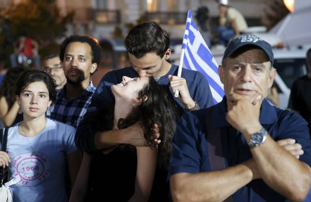 Grecia, il trionfo del ''No'': i festeggiamenti in piazza Syntagma 