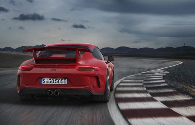 Nuova 911 GT3, la numero uno delle sportive