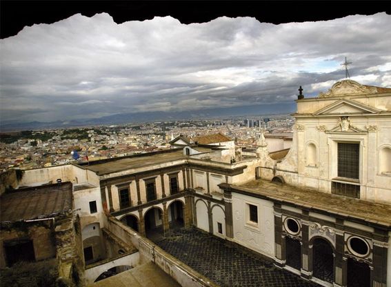 Il fascino antico di eremi e monasteri