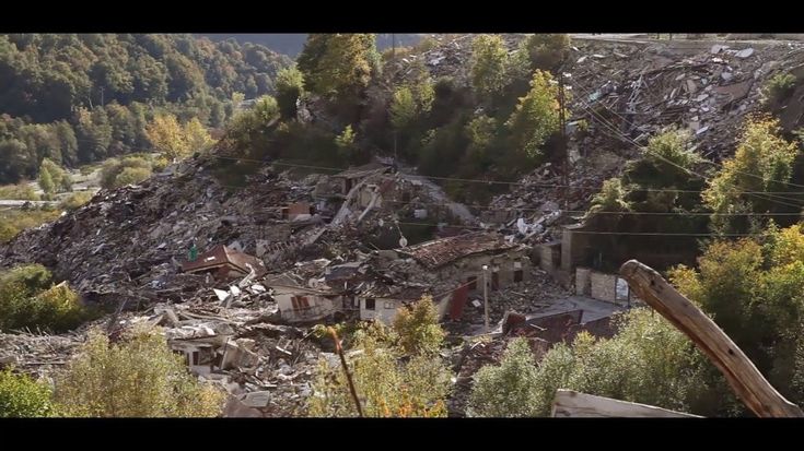 Terremoto, nel cuore ferito dell'Italia. Le foto della seconda parte del racconto di Peter