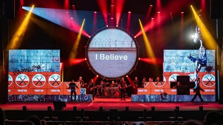 Cosa fare a Milano oggi 25 settembre: i Pink Floyd Legend al TAM e i Dik Dik all’Arci Bellezza