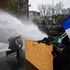Francia, piazze in rivolta: la protesta degli 800mila. Tensioni a Parigi e Lione