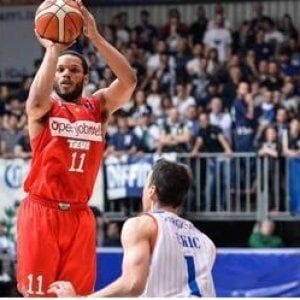 Basket, Varese: Wright sospeso per doping. Club replica: "Farmaco per curare sclerosi multipla"