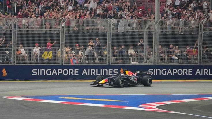 Diretta qualifiche F1, caccia alla pole a Singapore