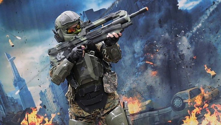 Febbre da videogiochi, è battaglia tra Sony e Microsoft. Ma arriva anche Netflix