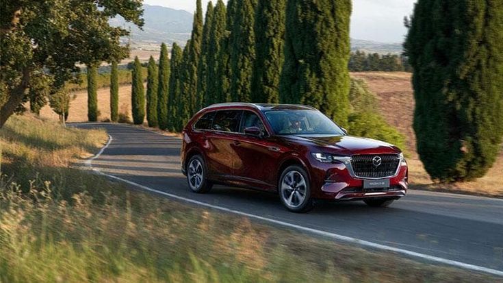 CX-80, arriva in Italia il Suv station wagon. E Mazda torna nel club dei 7 posti. Caratteristiche e prezzo