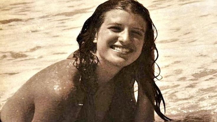 Femminicidio Stefani, così Anzola ricorda Sofia: “Uccisa perché eri libera”