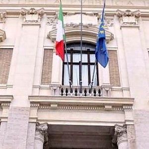 Fuga di cervelli, Miur a Lacava: "S&igrave; a maggiore assunzione di leve per la ricerca"