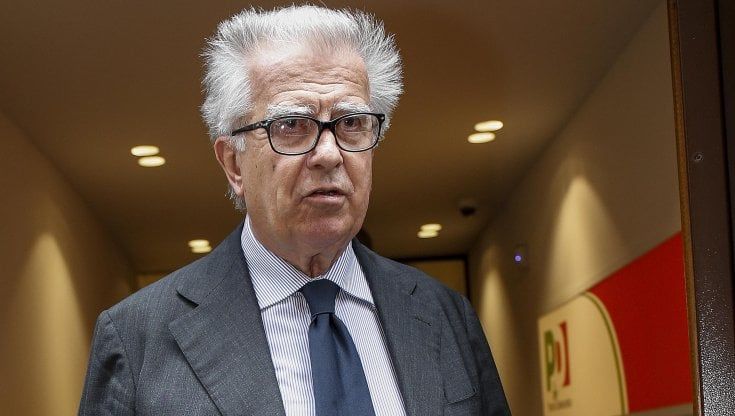 Quirinale, Zanda: “Mattarella presidente esemplare, il successore si ispiri a lui. Mai pensato di condizionarlo”