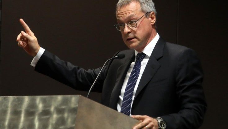 Confindustria attacca il governo: "Sul Recovery Fund è innegabile che sia indietrissimo"