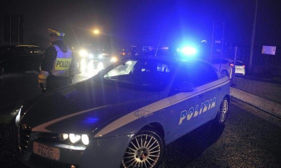 Pestaggio in un bar, in ospedale un 38enne