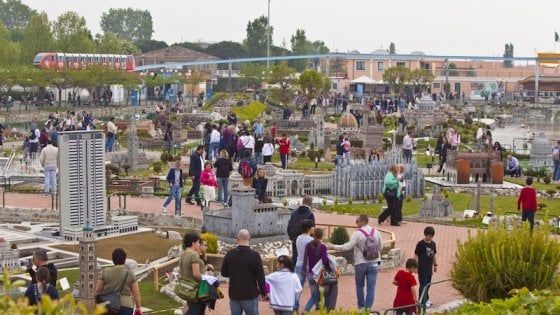 Vacanze pasquali, boom di presenze in Emilia-Romagna, dalla Riviera alle piste da sci