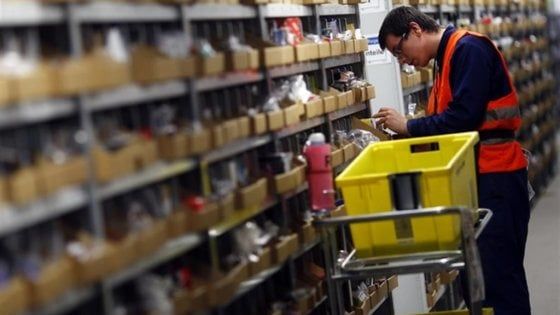 Ecommerce cresce: carrellisti e magazzinieri cercasi anche a Parma 