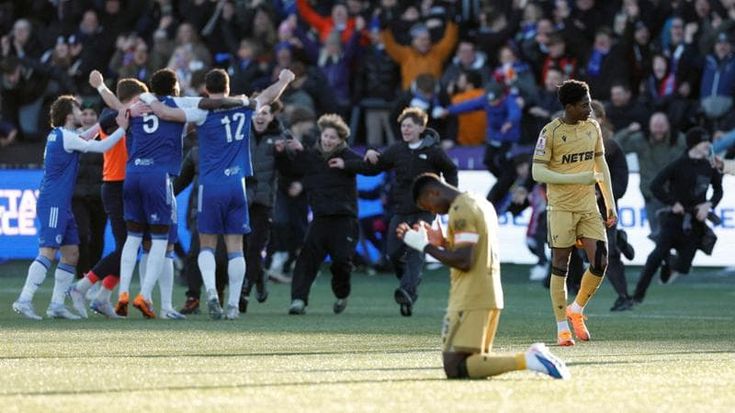 Fa Cup, Crystal Palace ko con il Macclesfield, club di dilettanti allenato dal fratello di Rooney