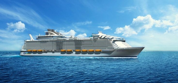 Nel porto di Napoli la nave più grande del mondo