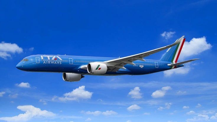 L’aereo pesa troppo, offerta ai passeggeri: “250 euro se scendete”