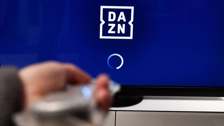 Dazn, stadi e prezzo dei biglietti: le proposte di Altroconsumo per una Serie A “consumer friendly”