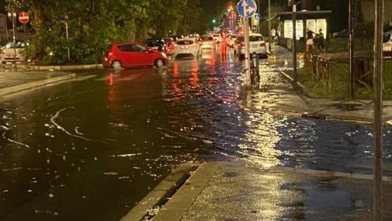 Meteo, sul Lazio e Roma piogge e temporali: allerta arancione per venerdì 25 