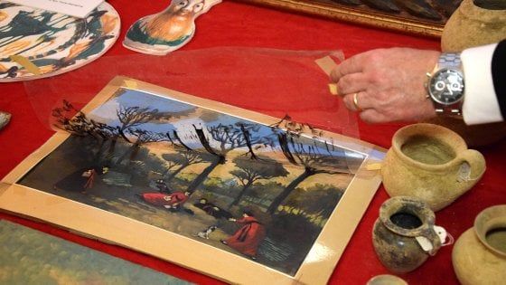Bari, recuperate opere d'arte rubate per mezzo milione: c'è un quadro del 1400 trafugato nel '72