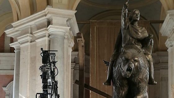 Set alla Reggia di Caserta, per la serie "Caterina la grande"