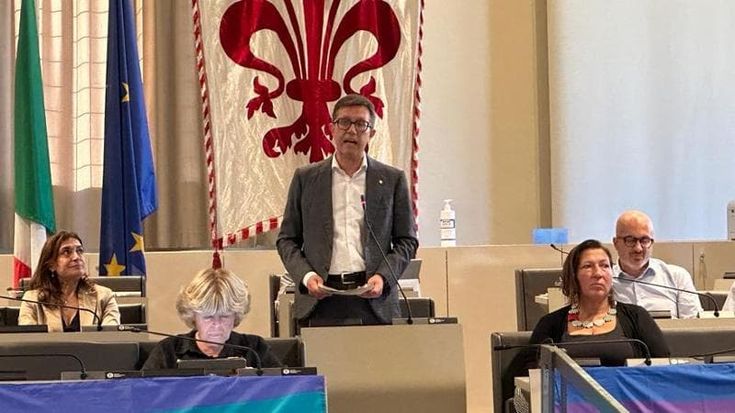 Firenze, il sì alla delibera sugli affitti brevi un segnale per il dialogo M5S-Pd. Ma Italia Viva potrebbe rompere