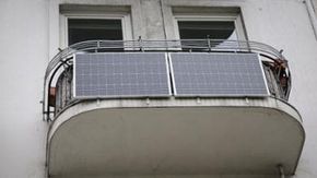 Fotovoltaico, per autoprodurre non servono i tetti: bastano solo i balconi