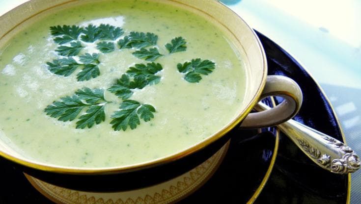 Vichyssoise, la zuppa fredda francese...nata in un hotel di lusso di New York