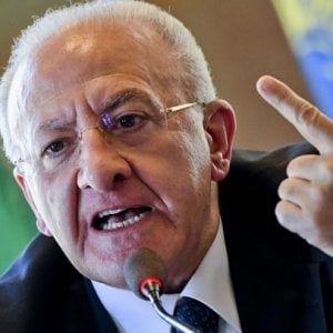 De Luca: "Napoli riceve dallo Stato più delle altre città ma è in sofferenza"