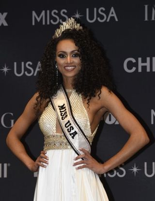 Miss Usa: la più bella viene dalla Columbia ma è nata a Napoli