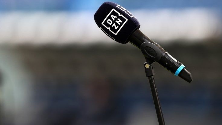 Dazn, un mese gratis di risarcimento a chi non ha visto le partite: ma chi sono gli 'impattati'?