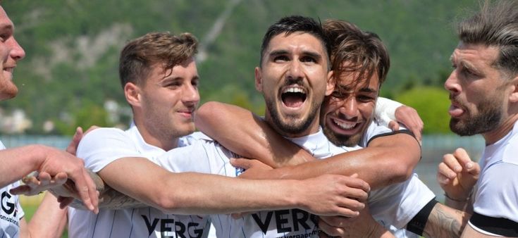 Calcio, Serie D: festa Como: promosso in Serie C. Poker al Bergamo