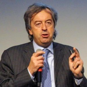 Vaccini, "retromarcia" del governo, Burioni: "Felice che la ragione abbia prevalso"