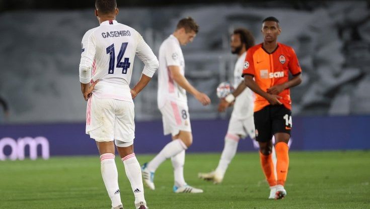 L'eclissi del Real Madrid, a Zidane di galactico resta il passato