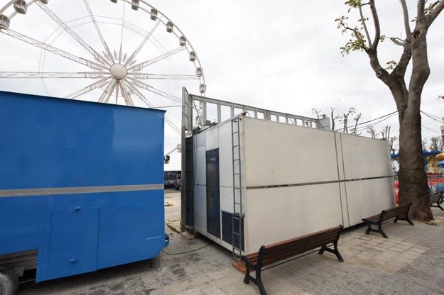Sagra di san Nicola a Bari, le giostre sono raso panchine: scatta la protesta
