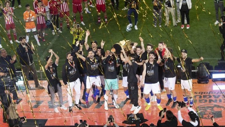 Kings League: presidenti rigoristi, carte del destino e calciatori mascherati. In novantamila al Camp Nou