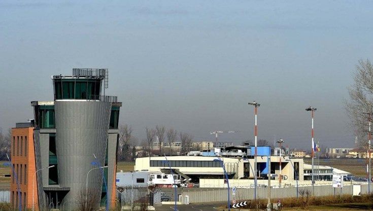 "Dopo lo stop degli uffici al piano di sviluppo, ora la Giunta si pronunci sull'aeroporto"