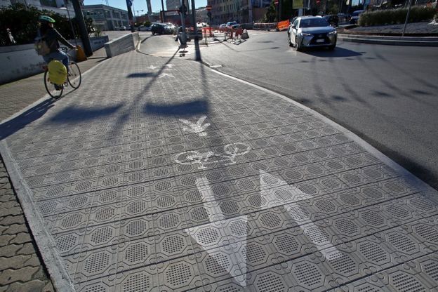Genova, viaggio sulle piste ciclabili
