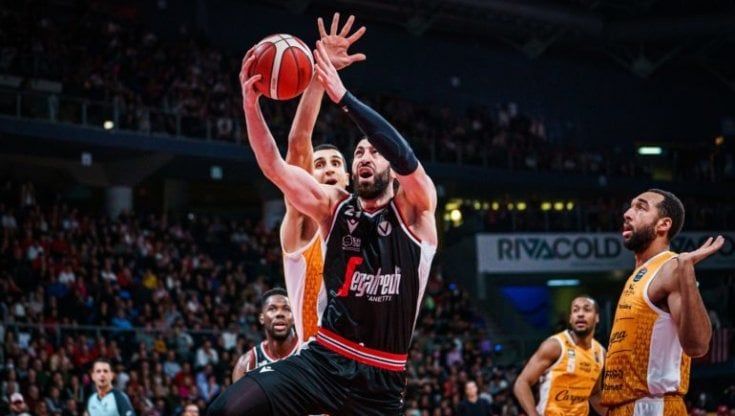 Basket, il pagellone: Shengelia primo della classe nella Virtus che chiude in testa l'anno 2022