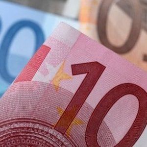 Bankitalia: aumentano i prestiti a famiglie e imprese, sofferenze in calo
