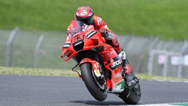 MotoGp, Pecco Bagnaia: "Sconvolti per Dupasquier, dedichiamo la gara a lui"