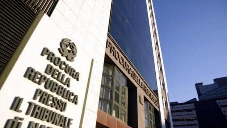 Tav Napoli-Bari, indaga il pm: “Mazzette e orologi sui lavori”