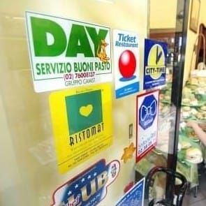 Buoni pasto, via all'uso cumulato di otto ticket anche negli agriturismi