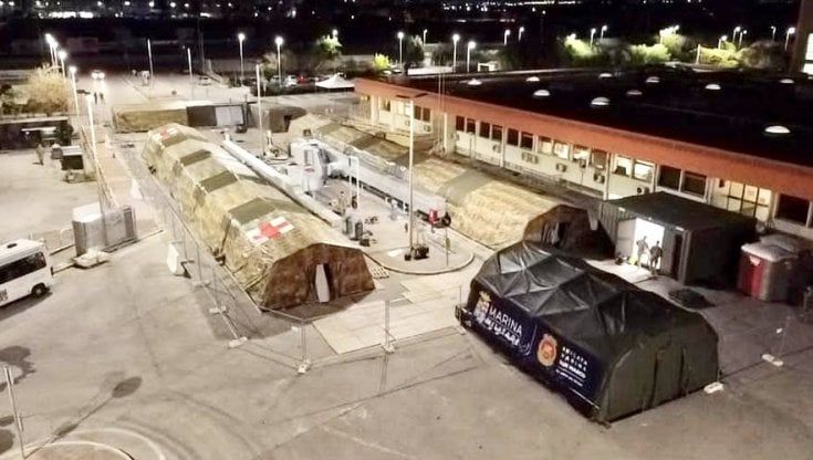 Vaccini anti Covid, la Marina pronta a somministrare le dosi a Barletta