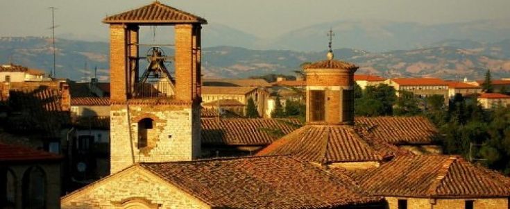 Il Paese dei mille campanili alle prese con bilanci e conti in rosso: i Comuni e i soldi dei cittadini