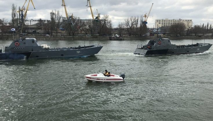 Crisi Russia-Ucraina, prove di forza nel mar Nero 