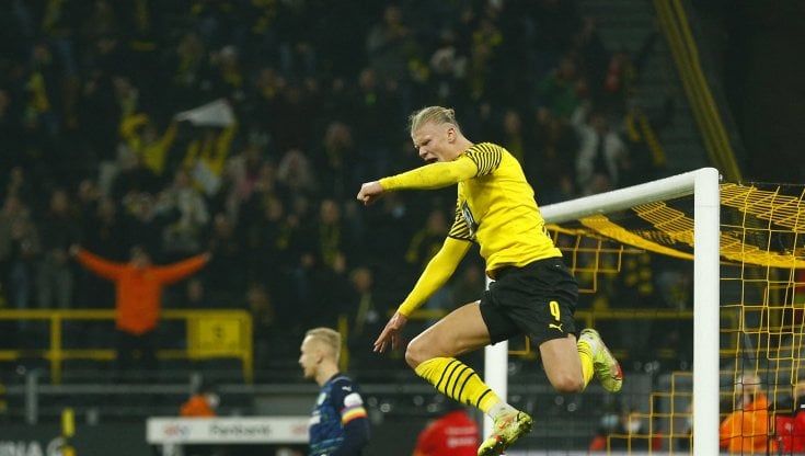 Bundesliga: Haaland trascinatore, il Dortmund risponde al Bayern. Eintracht ok