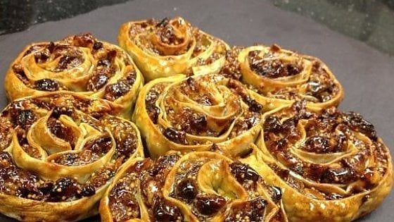 Natale "esagerato" in Calabria, tra frittelle, 'nduja e grandi vini